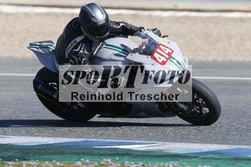 /Archiv-2024/02 29.01.-02.02.2024 Moto Center Thun Jerez/Gruppe gruen-green/414